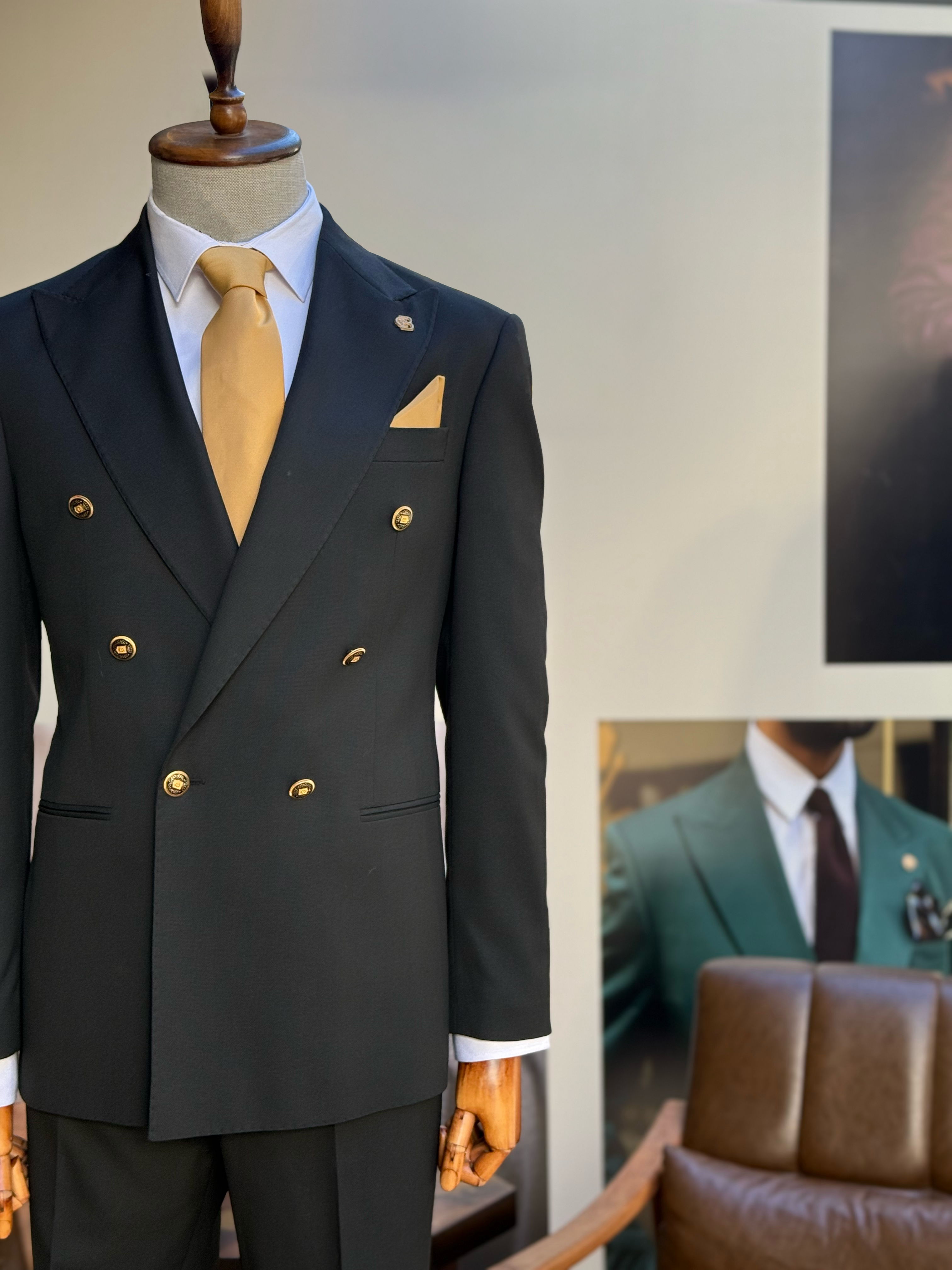 Black Double Breasted Suit 2-Piece