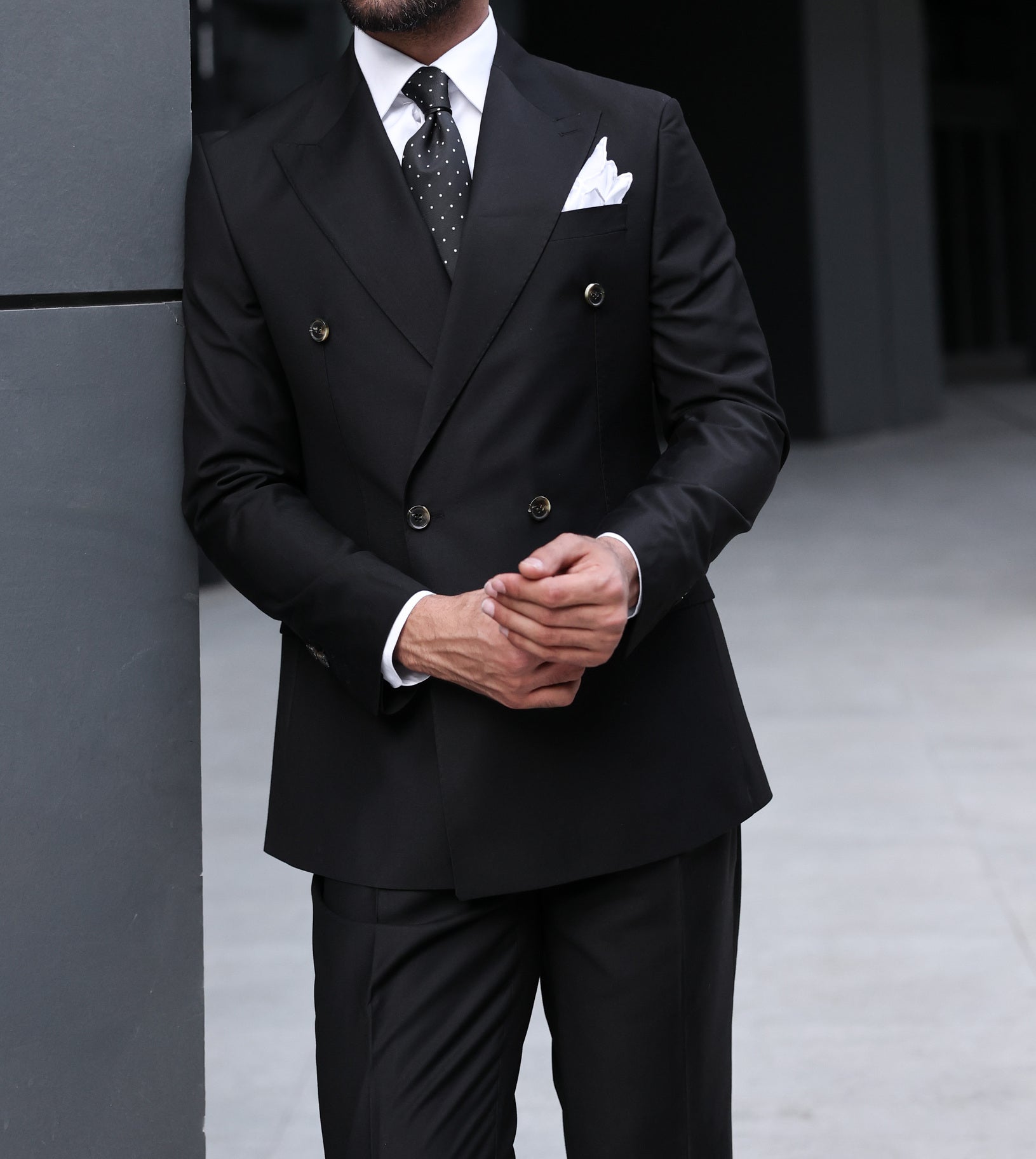 Black Double Breasted Suit 2-Piece