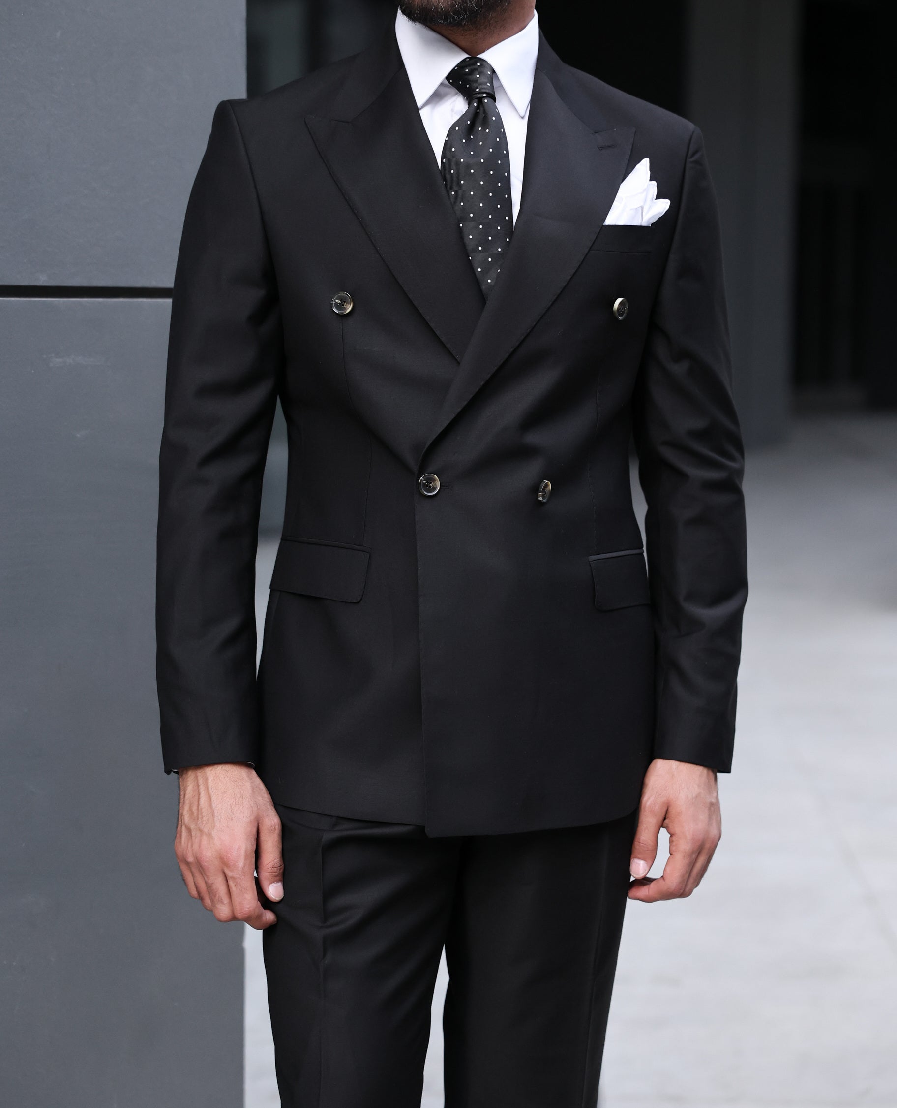 Black Double Breasted Suit 2-Piece