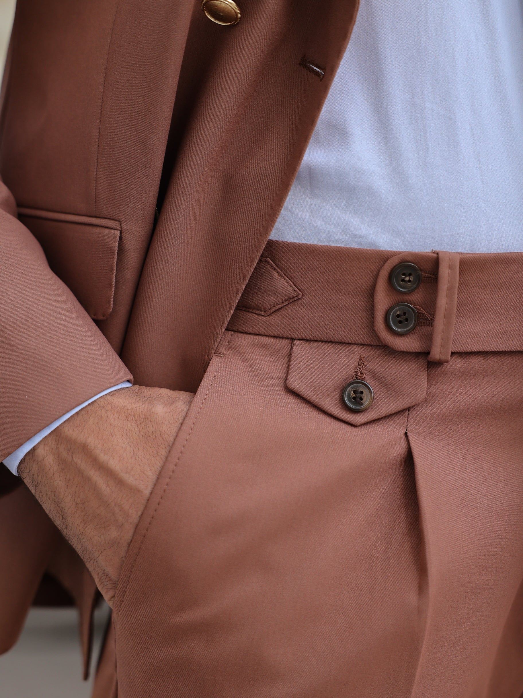 Brown Double Breasted Suit 2-Piece