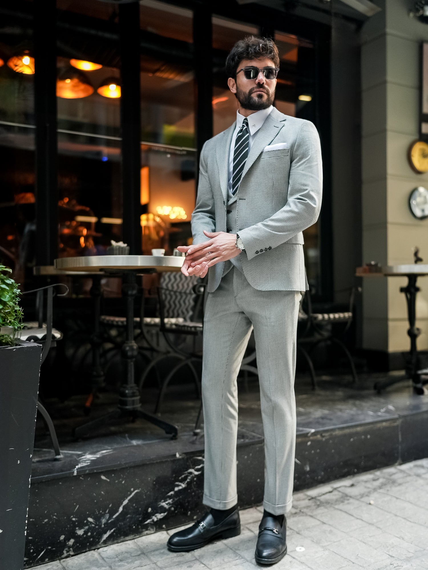 White Houndstooth Slim-Fit Suit 3-Piece