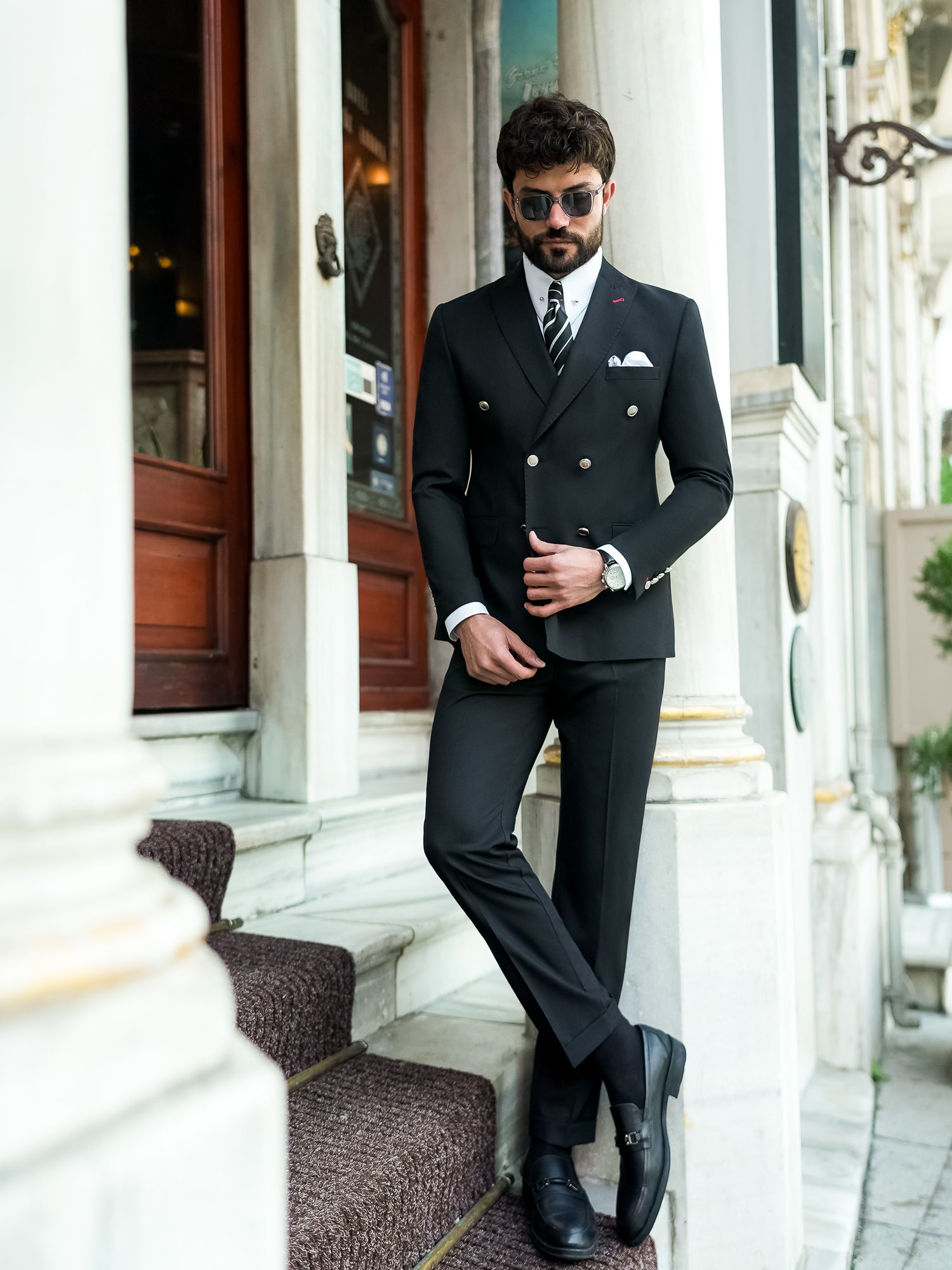 Black Double Breasted Suit 2-Piece