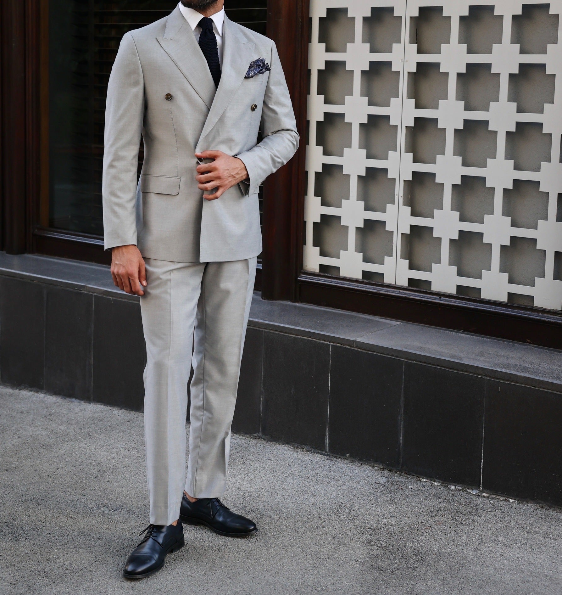 Light Grey Double Breasted Suit 2-Piece