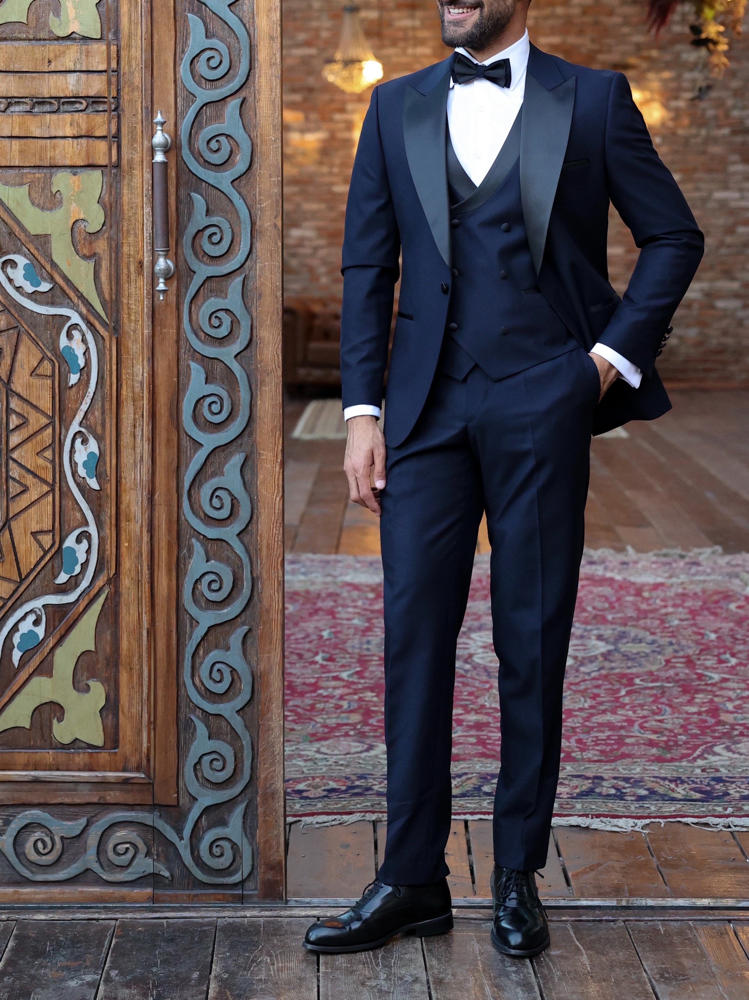 Navy Slim-Fit Tuxedo 3-Piece