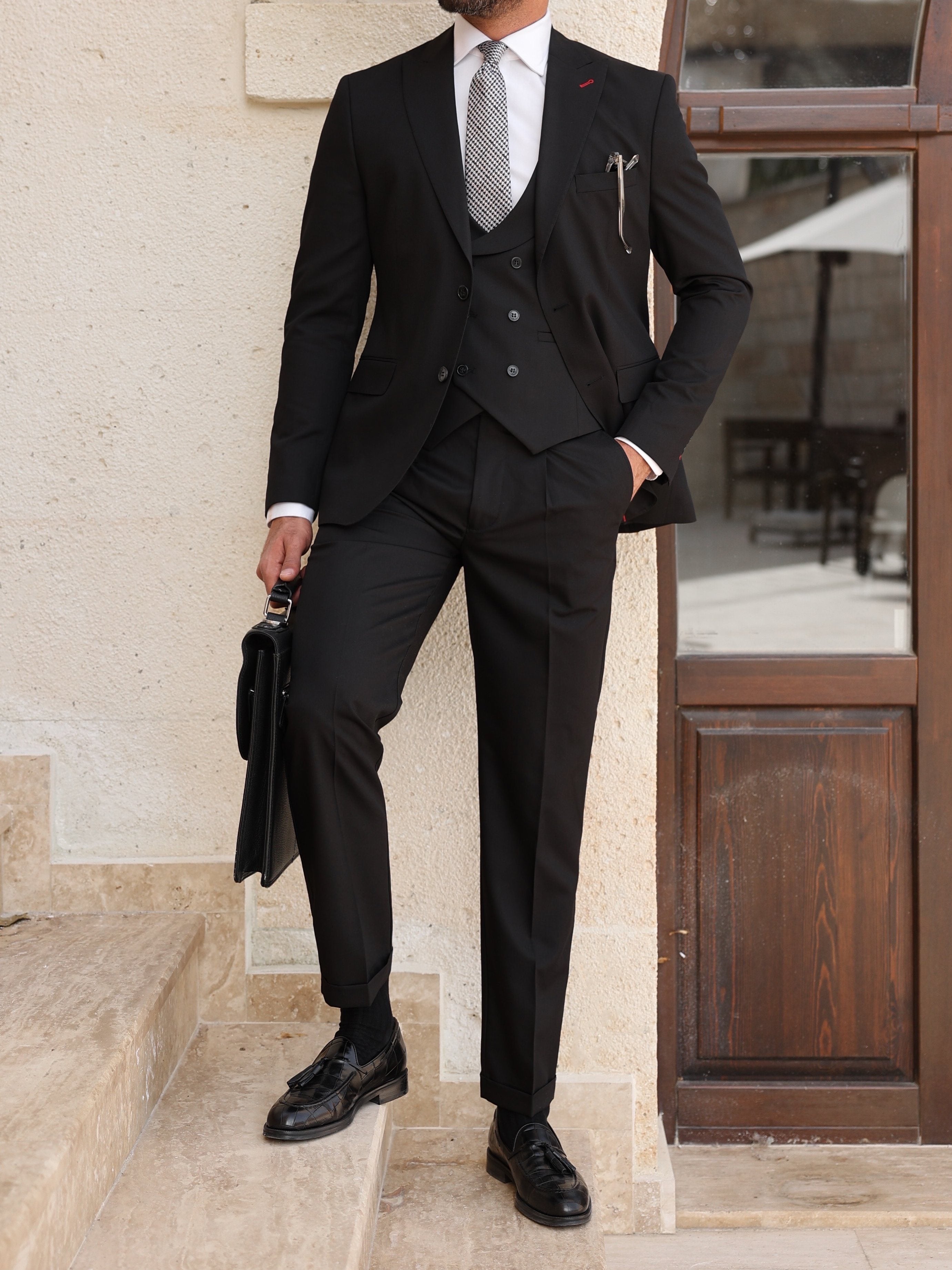 Black Modern-Fit Suit 3-Piece