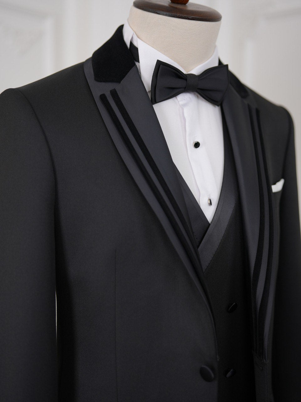 Black Slim-Fit Tuxedo 3-Piece