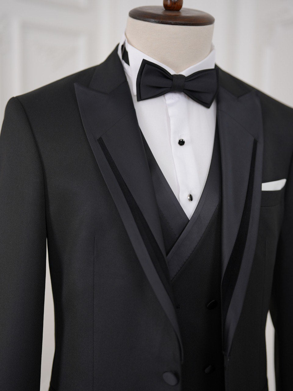 Black Slim-Fit Tuxedo 3-Piece