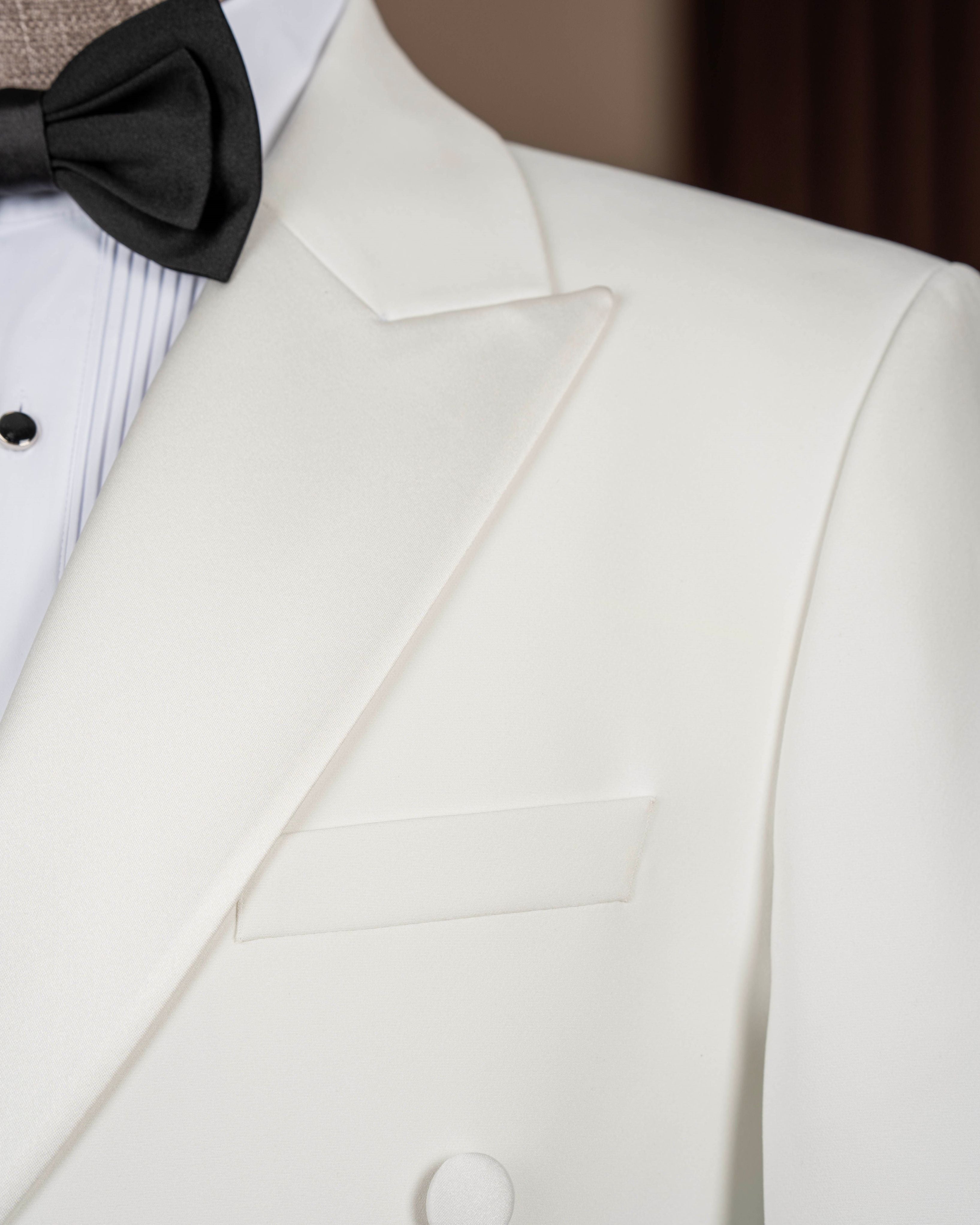 White Double Breasted Tuxedo 2-Piece