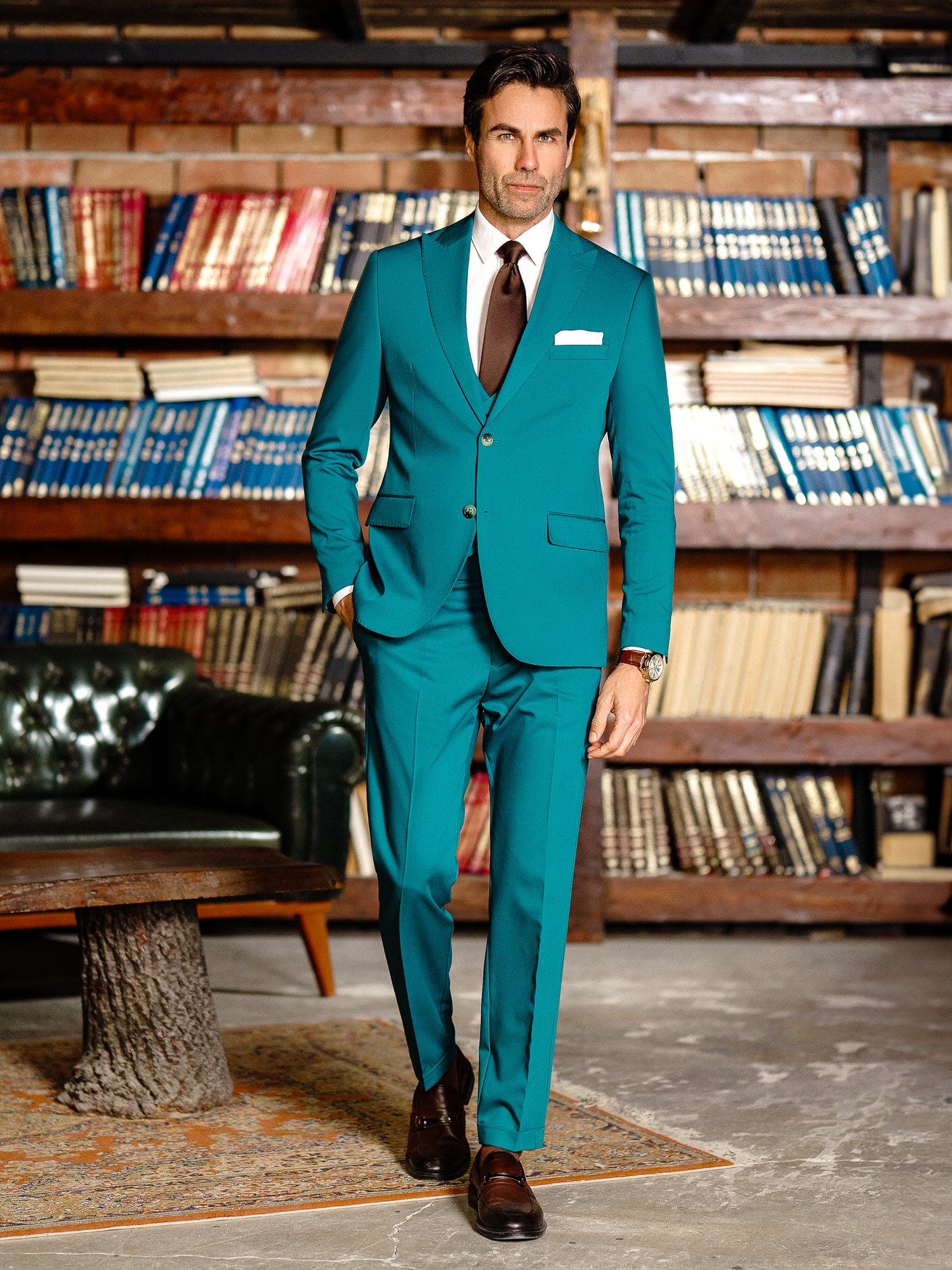 Green Modern-Fit Suit 3-Piece