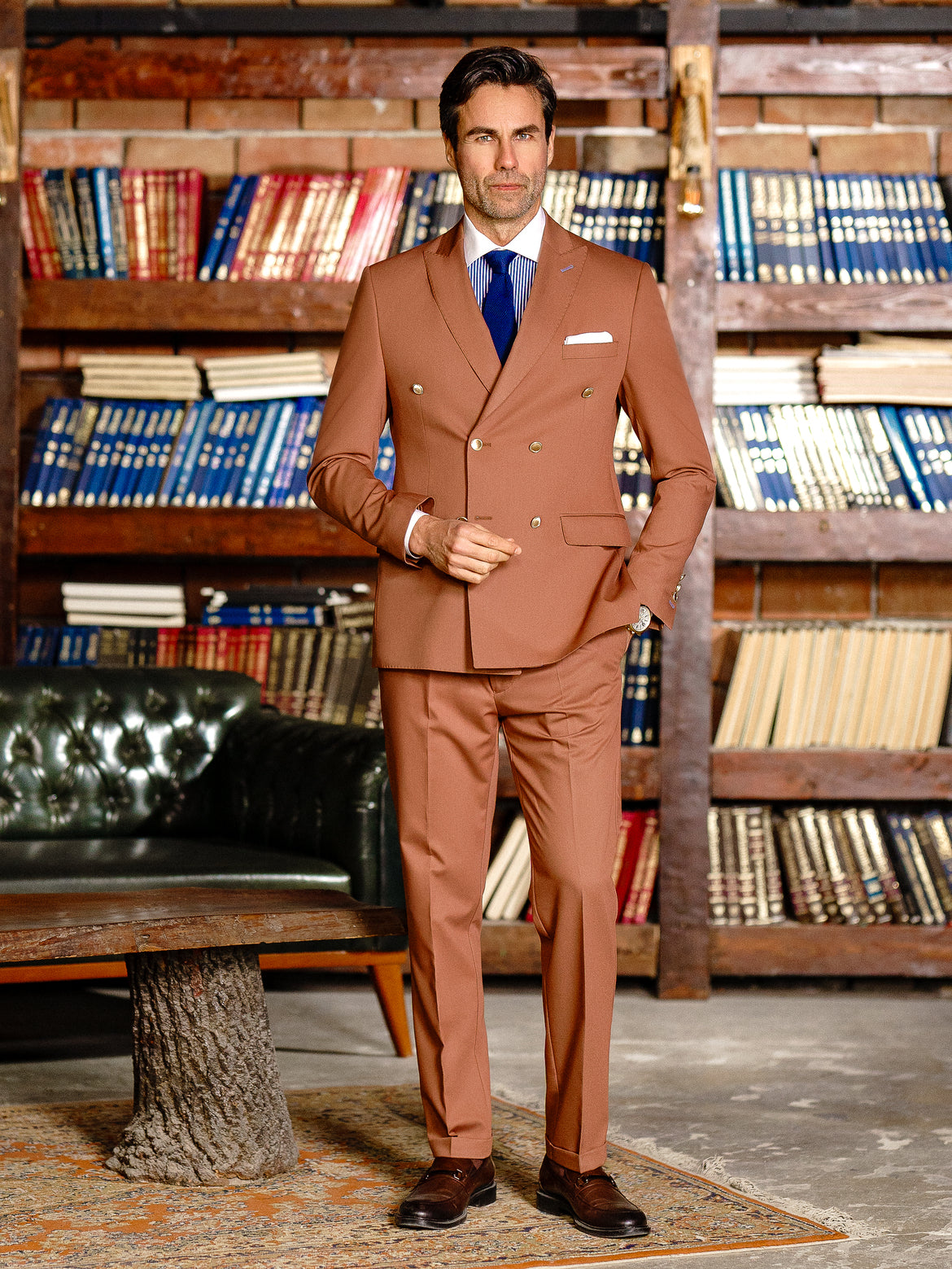 Brown Double Breasted Suit 2-Piece
