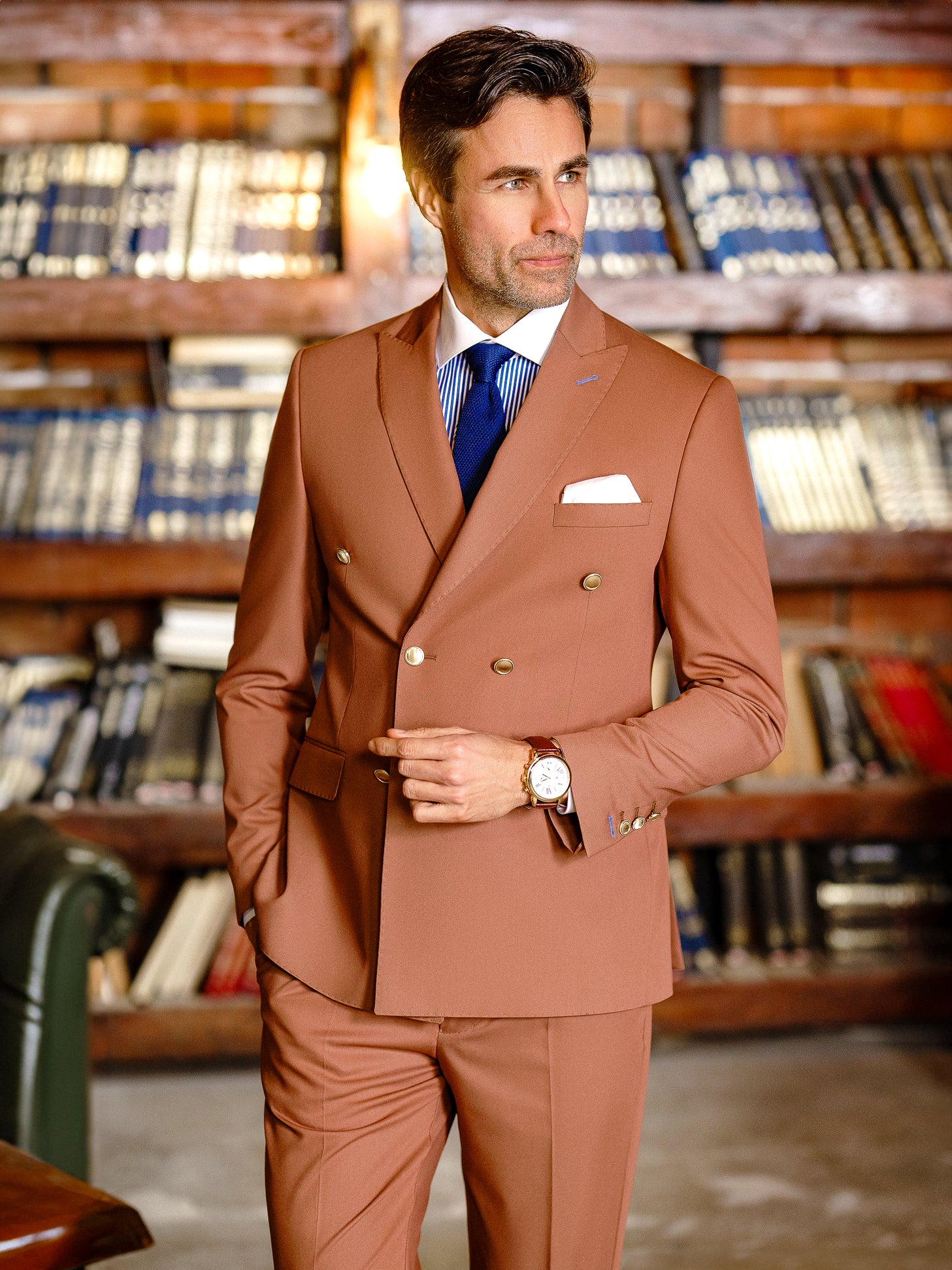 Brown Double Breasted Suit 2-Piece