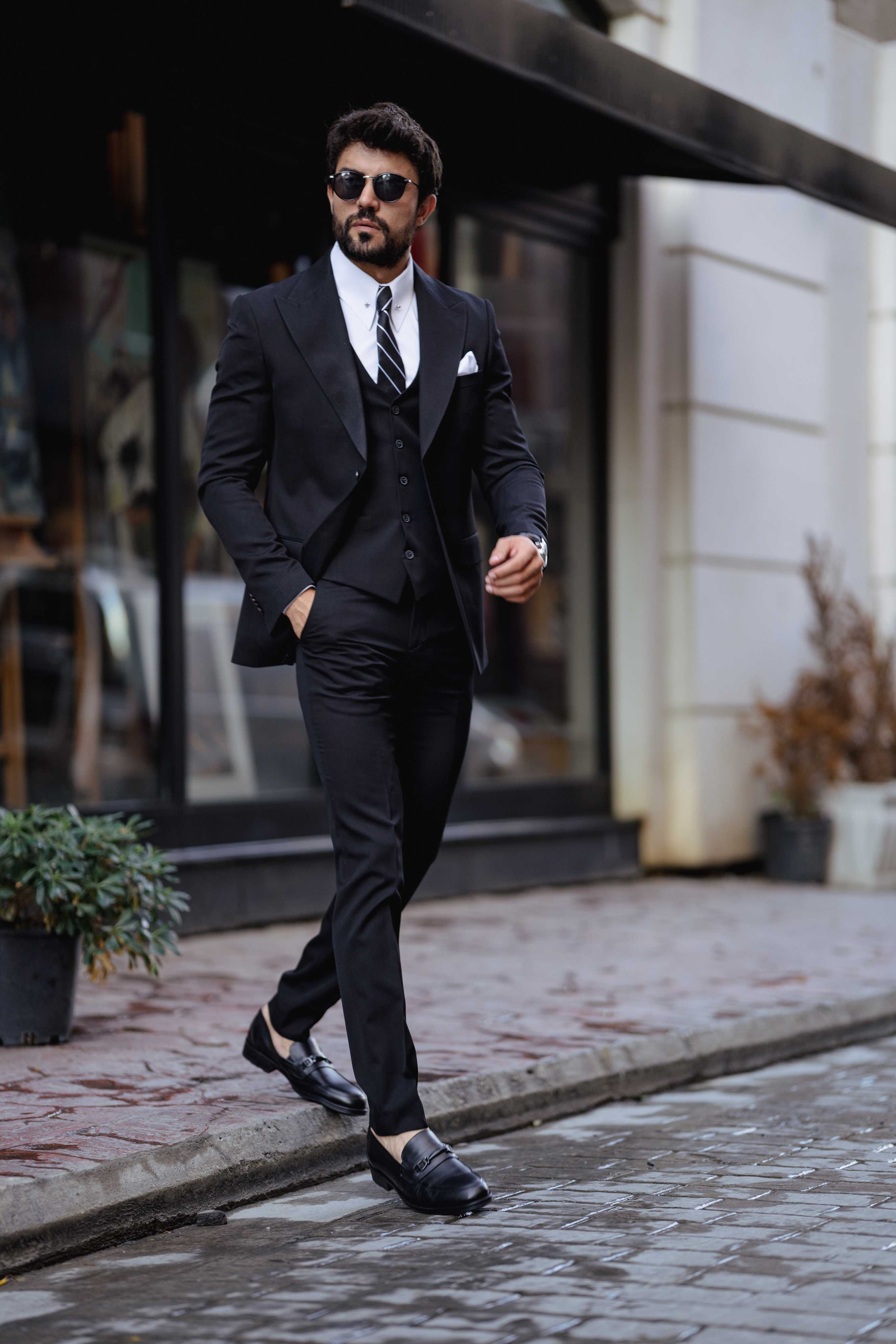 Black Slim-Fit Suit 3-Piece