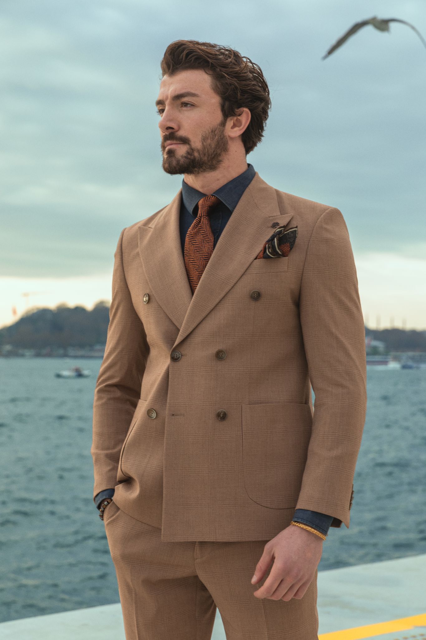 Brown Double Breasted Suit 2-Piece