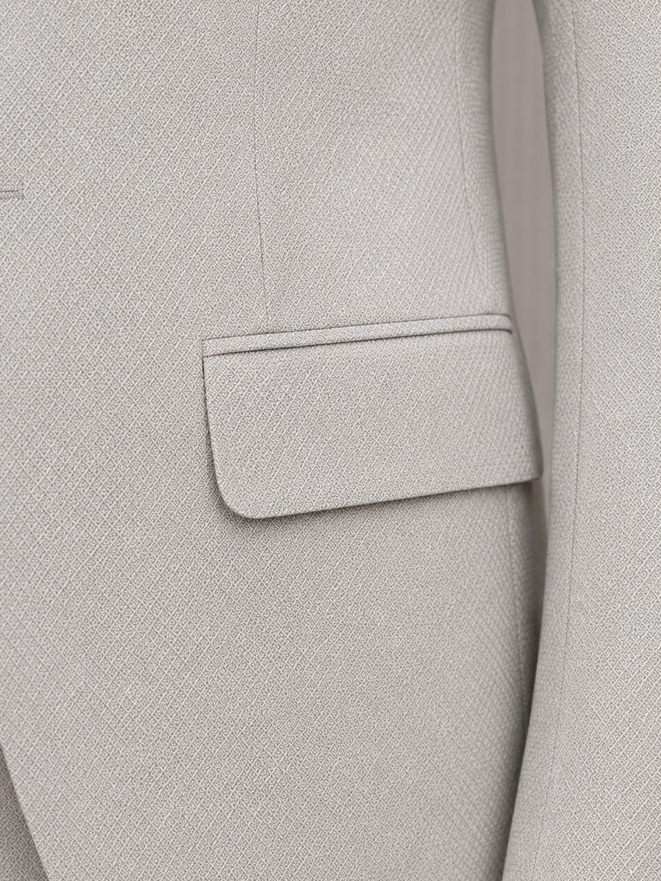 Courthouse Wedding Groom Attire: What to Wear & How to Style