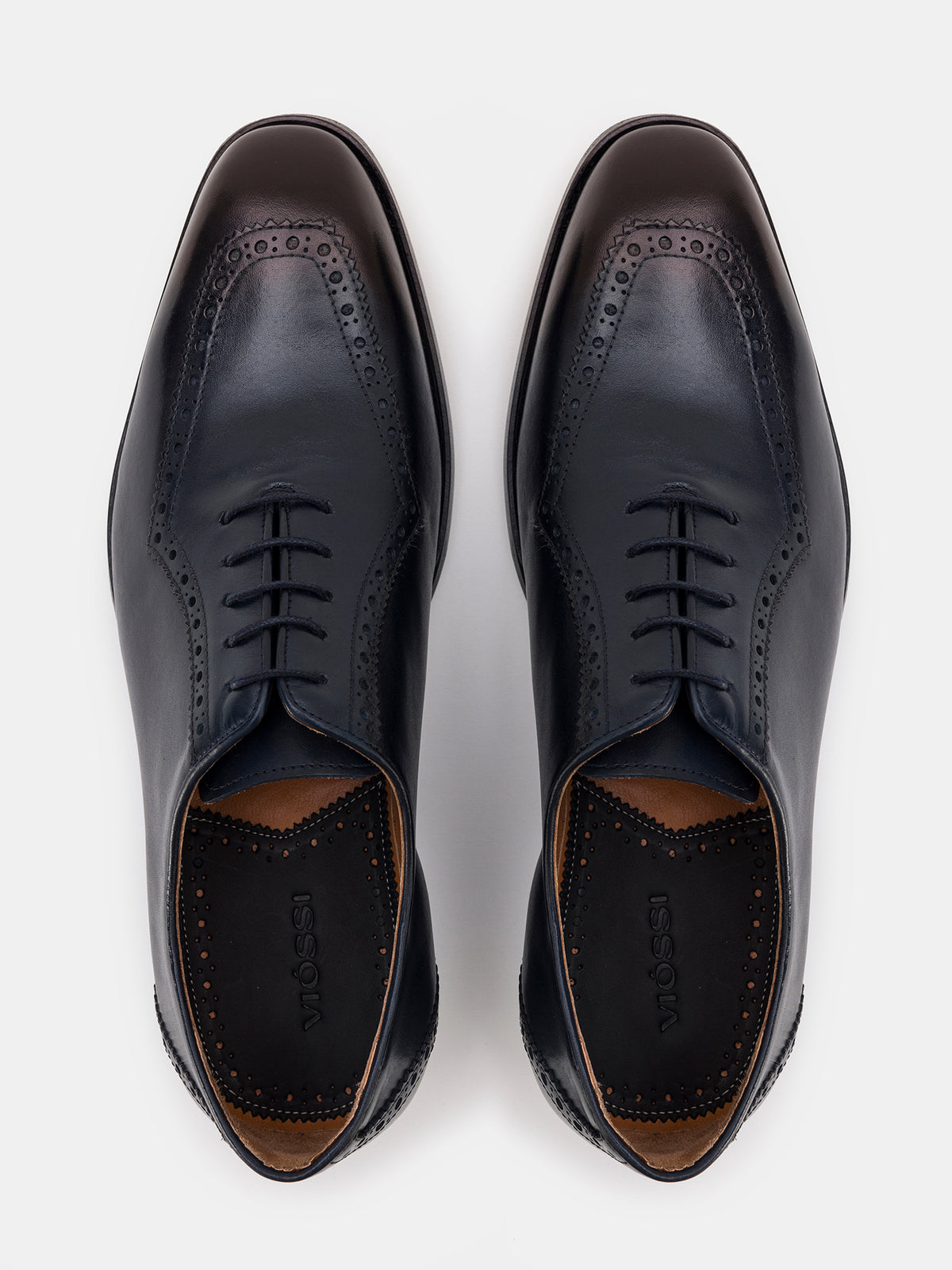 VIOSSI Navy Leather Wing Tip Oxford heel and sole detail view, sophisticated choice for navy blue suit occasions