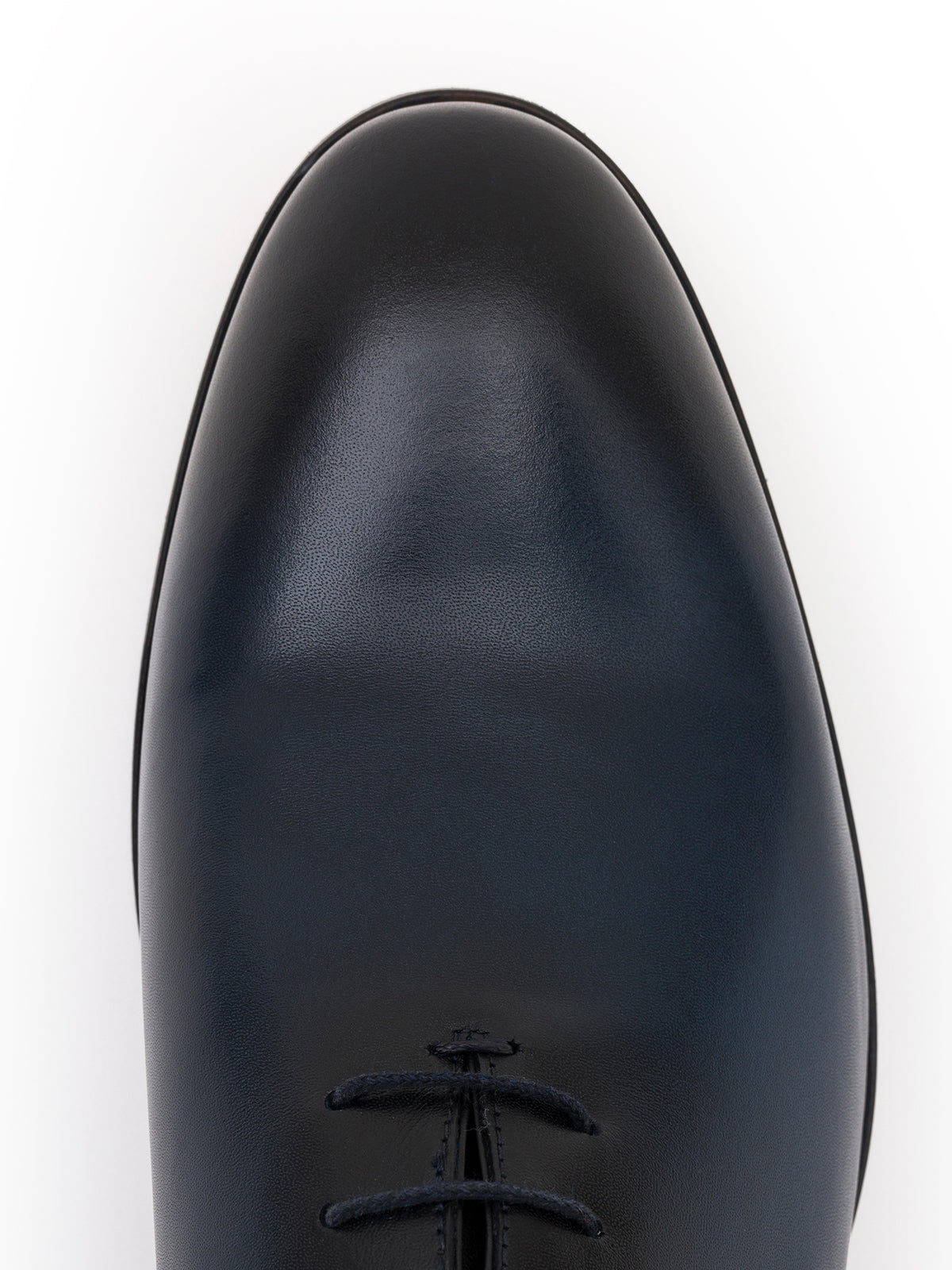 VIOSSI Navy Burnished Leather Oxford close-up of toe cap and lacing system in burnished navy leather