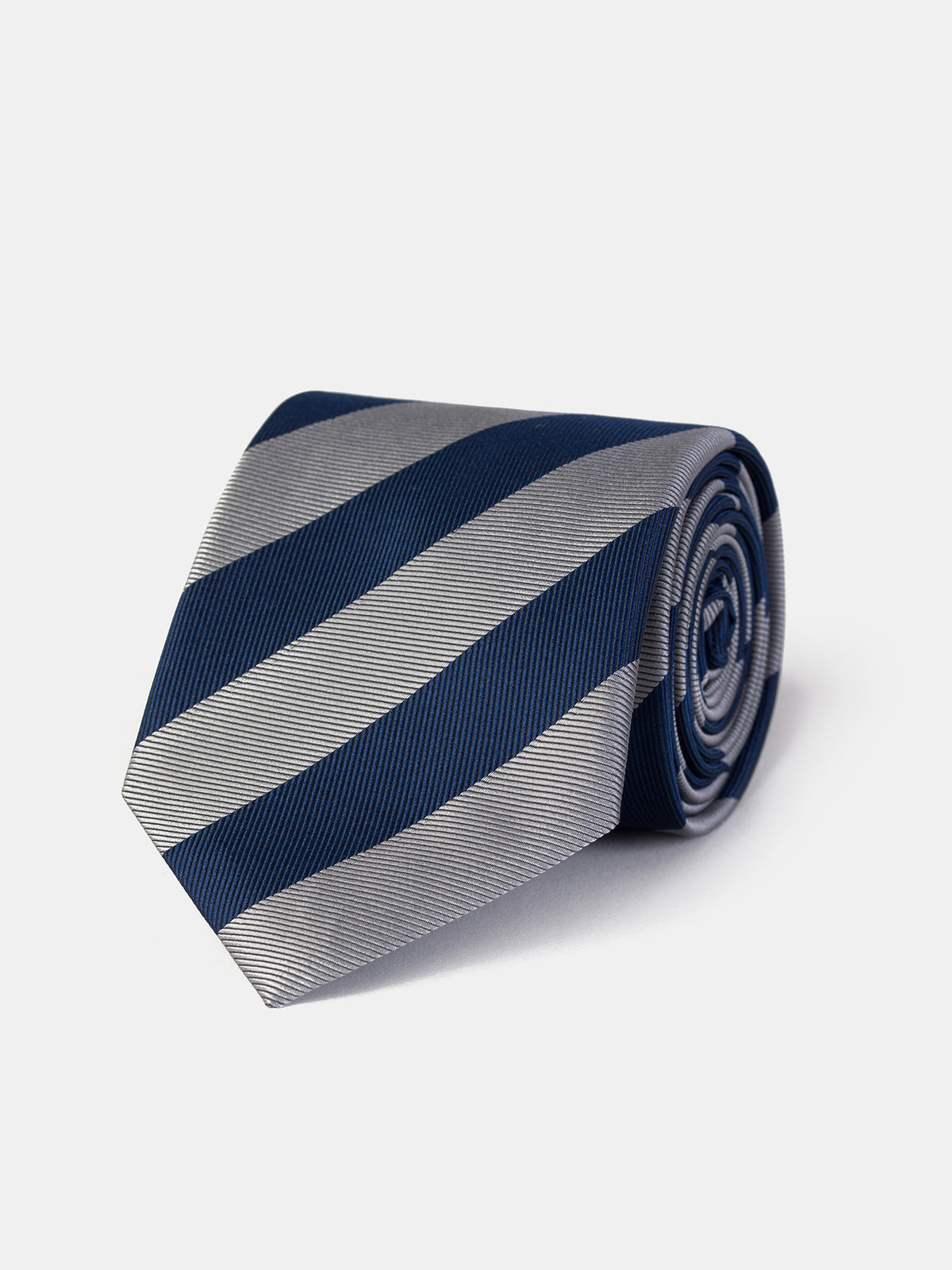 VIOSSI navy-grey striped 9cm tie front display, sophisticated pattern for navy blue suit styling