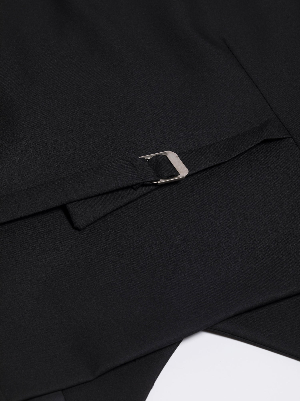 VIOSSI black modern-fit 3-piece suit front view - italian suit styles perfect for formal occasions