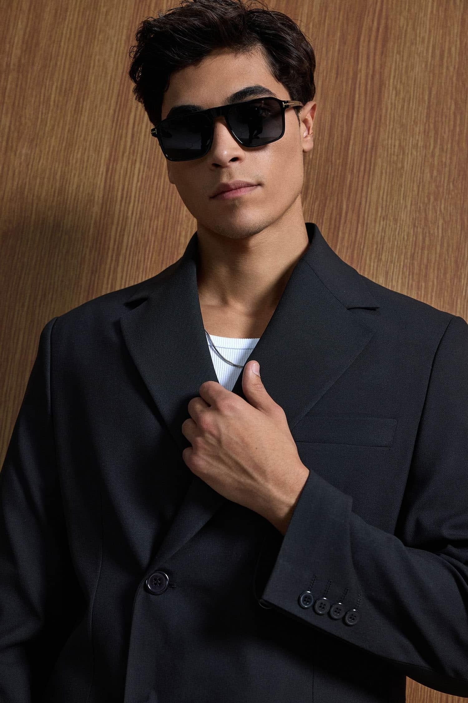 VIOSSI black tuxedo double breasted oversized suit 2-piece set shown from front view with wide lapels and tailored fit