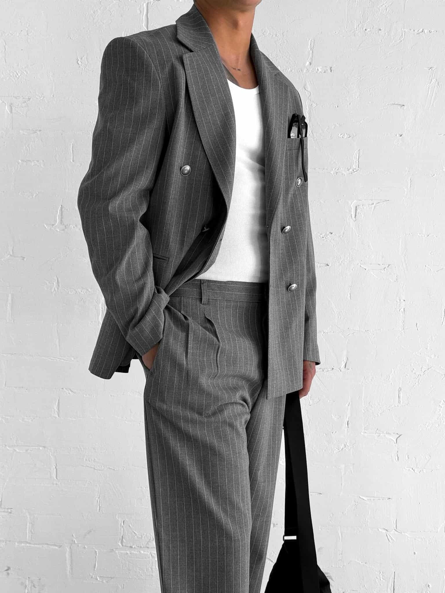 VIOSSI grey striped tuxedo double breasted oversized suit 2-piece set shown in front view on model