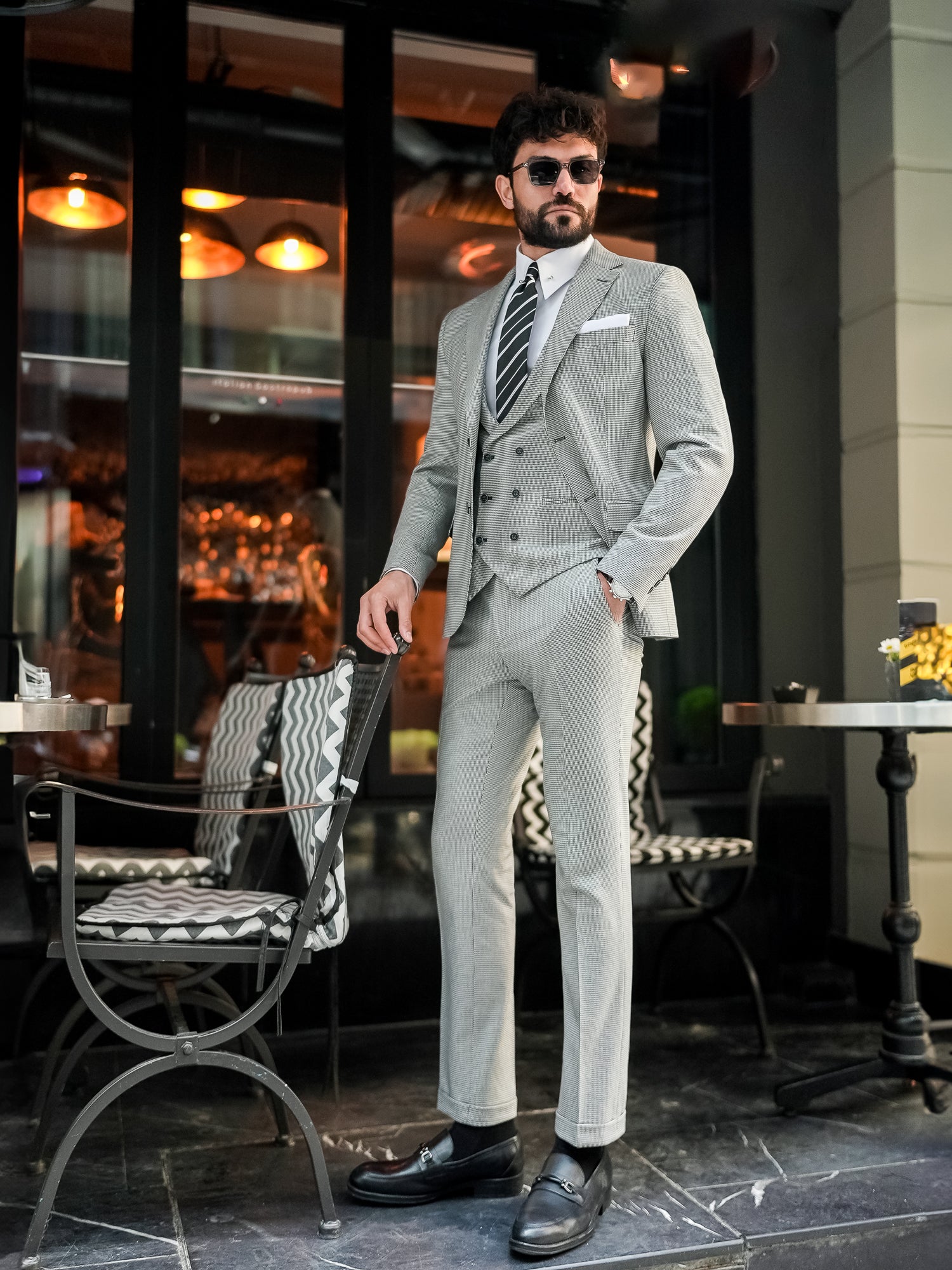 White Houndstooth Slim-Fit Suit 3-Piece