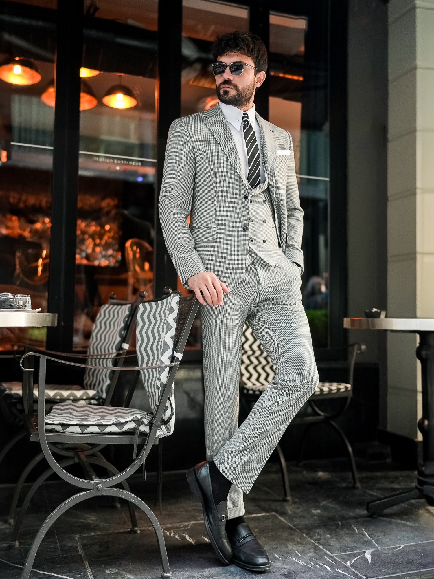 White Houndstooth Slim-Fit Suit 3-Piece