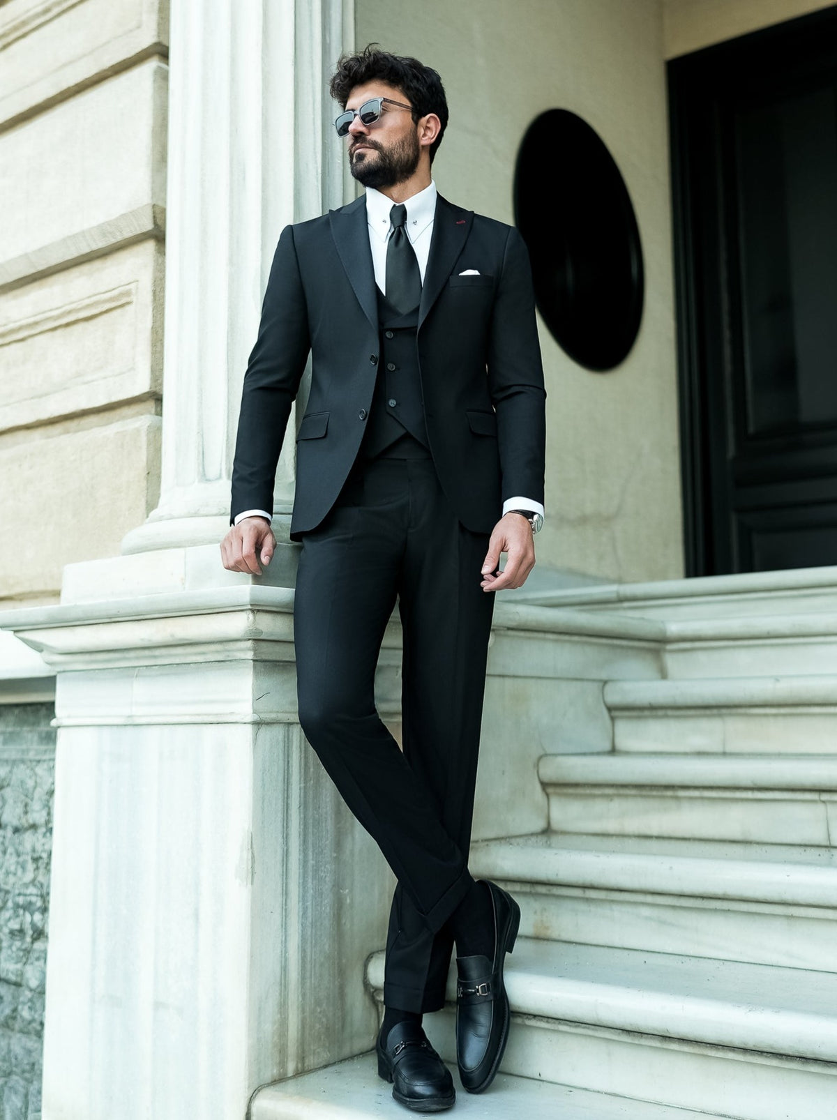 VIOSSI Black Modern-Fit Suit 3-Piece front view showcasing italian suit styles for formal occasions