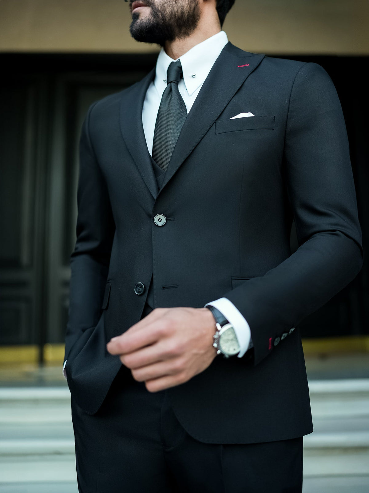 VIOSSI Black Modern-Fit Suit 3-Piece styled on model in formal pose, exemplifying italian suit styles elegance