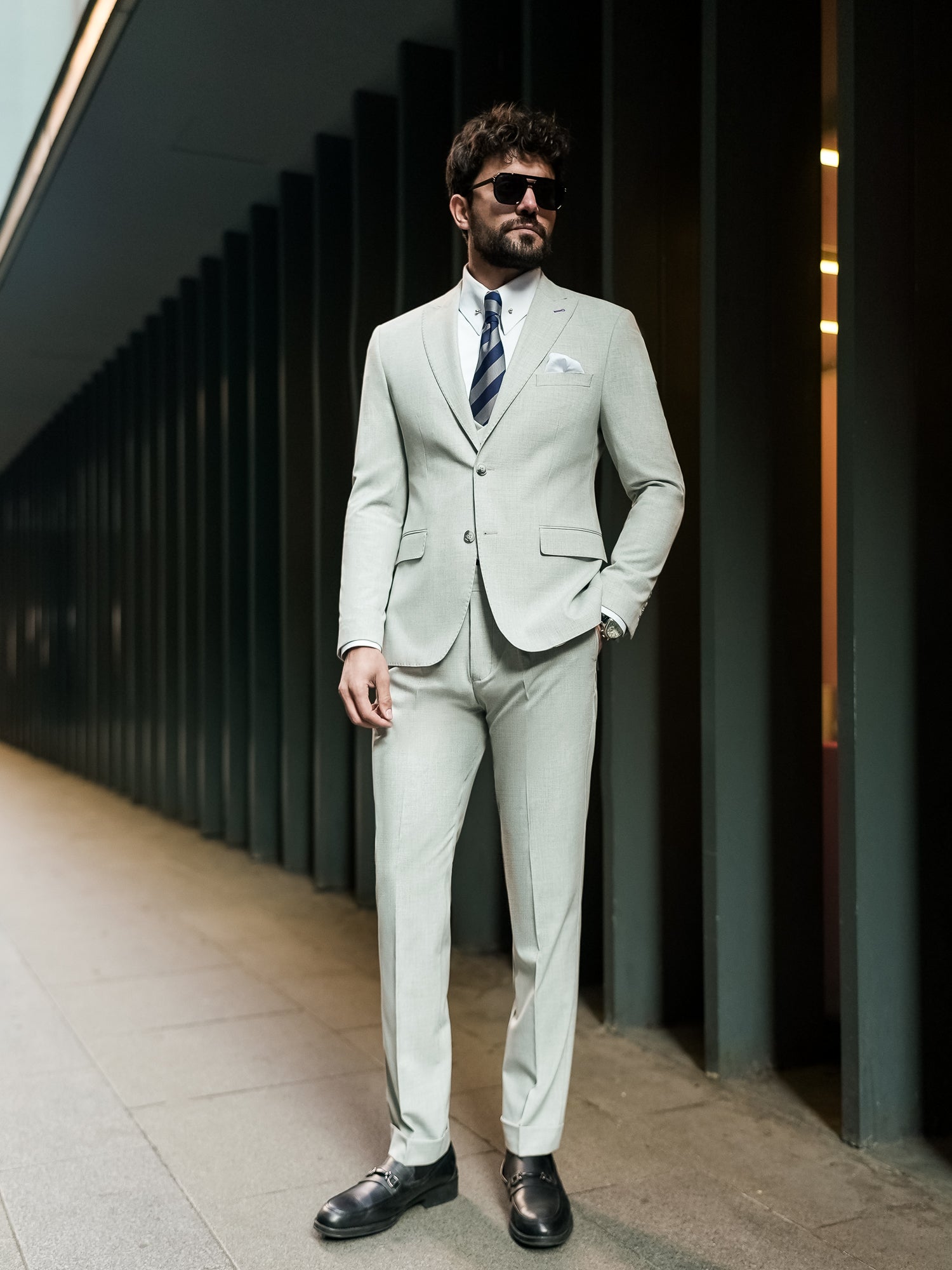 Grey Modern-Fit Suit 3-Piece