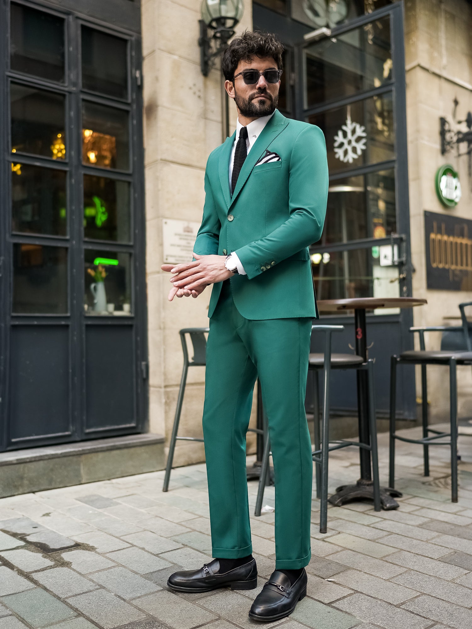 Green Modern-Fit Suit 3-Piece