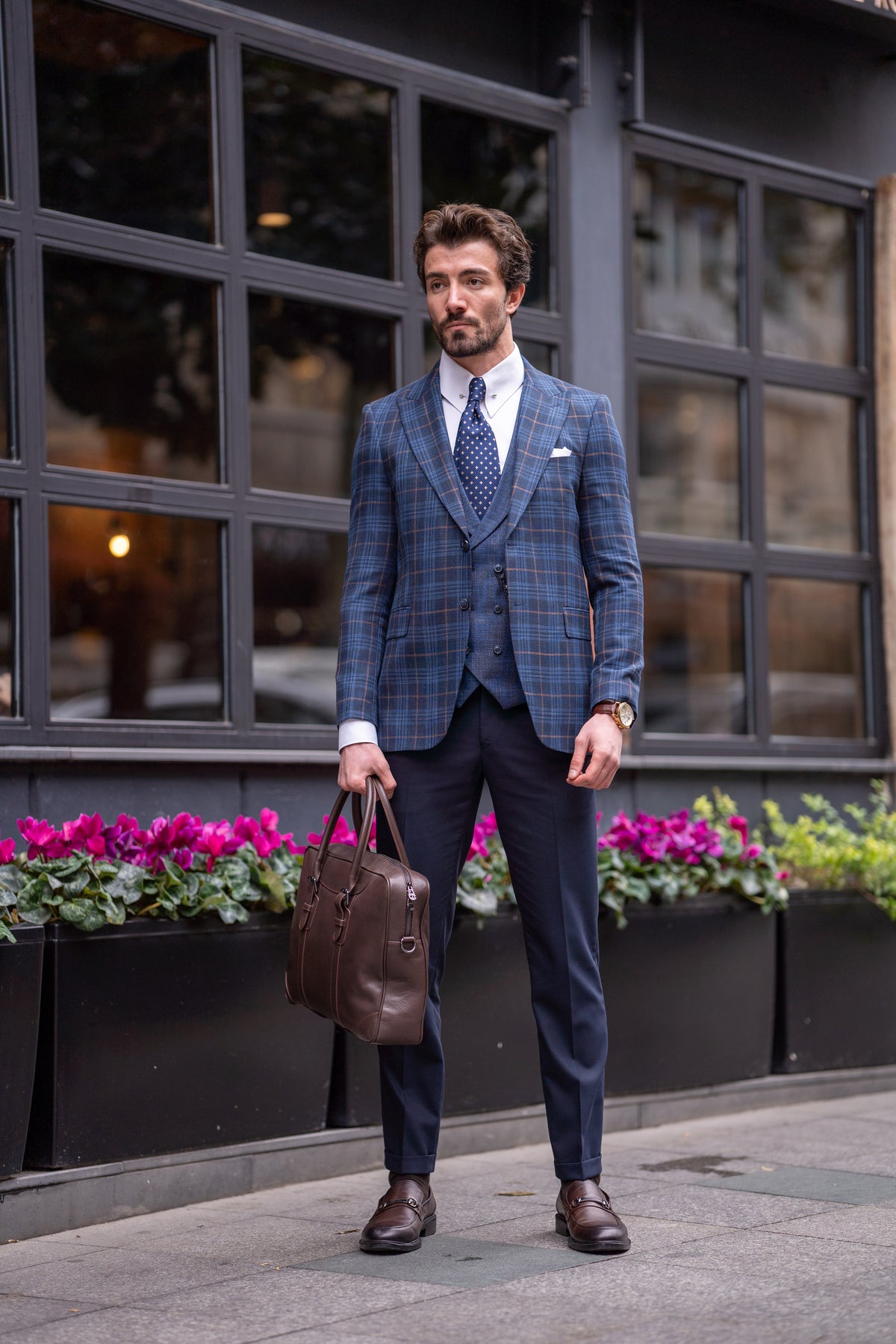 VIOSSI Navy Plaid Slim-Fit Suit 3-Piece back view showing Italian suit styles tailoring and fit details
