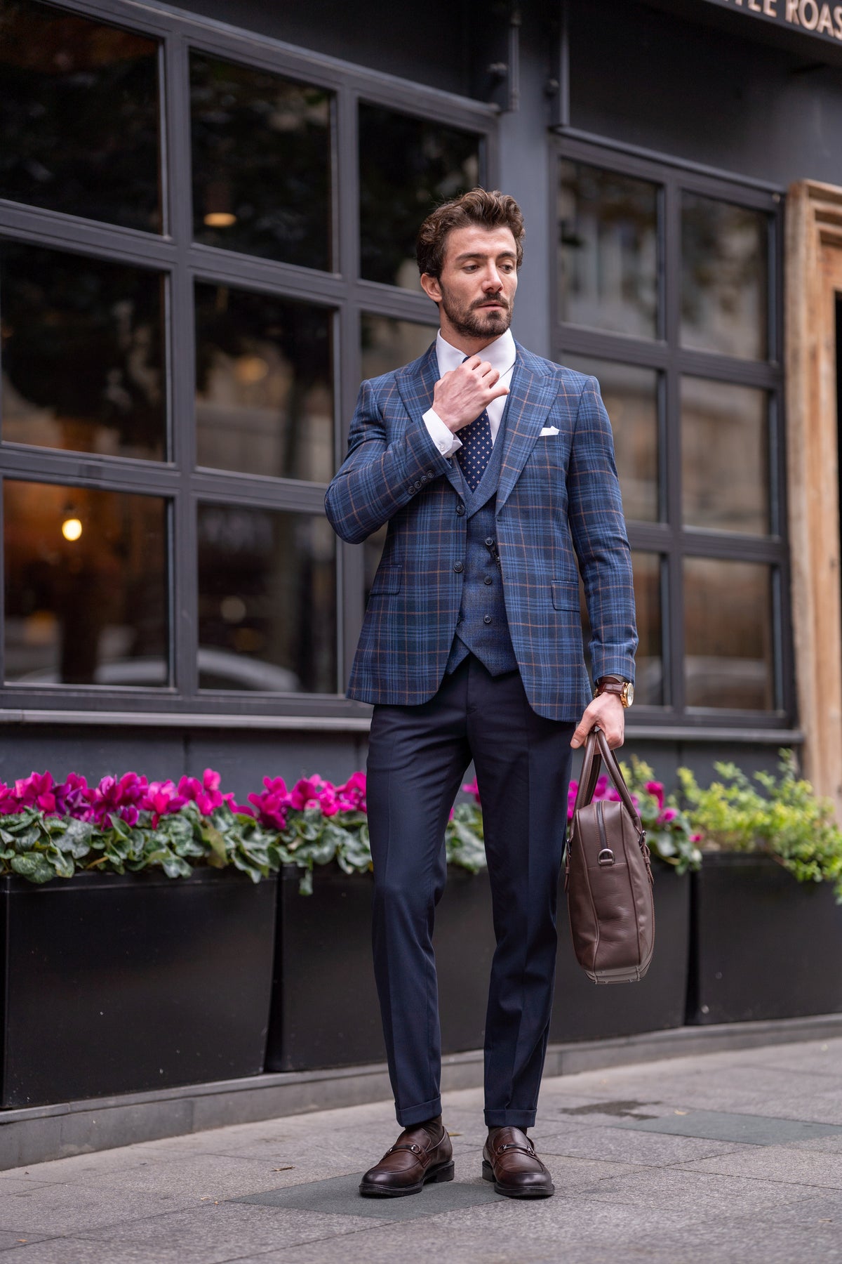 VIOSSI Navy Plaid Slim-Fit Suit 3-Piece jacket detail showcasing plaid pattern - Italian suit styles craftsmanship