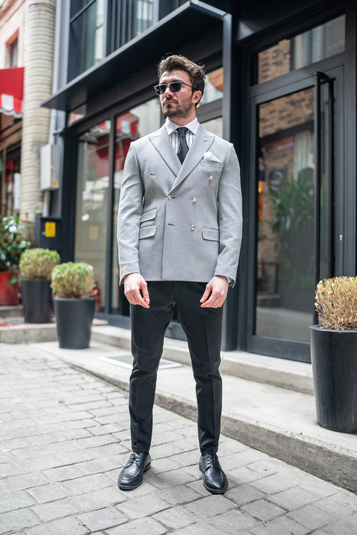 VIOSSI white houndstooth double breasted blazer styled - tuxedo double breasted patterned men's formal wear