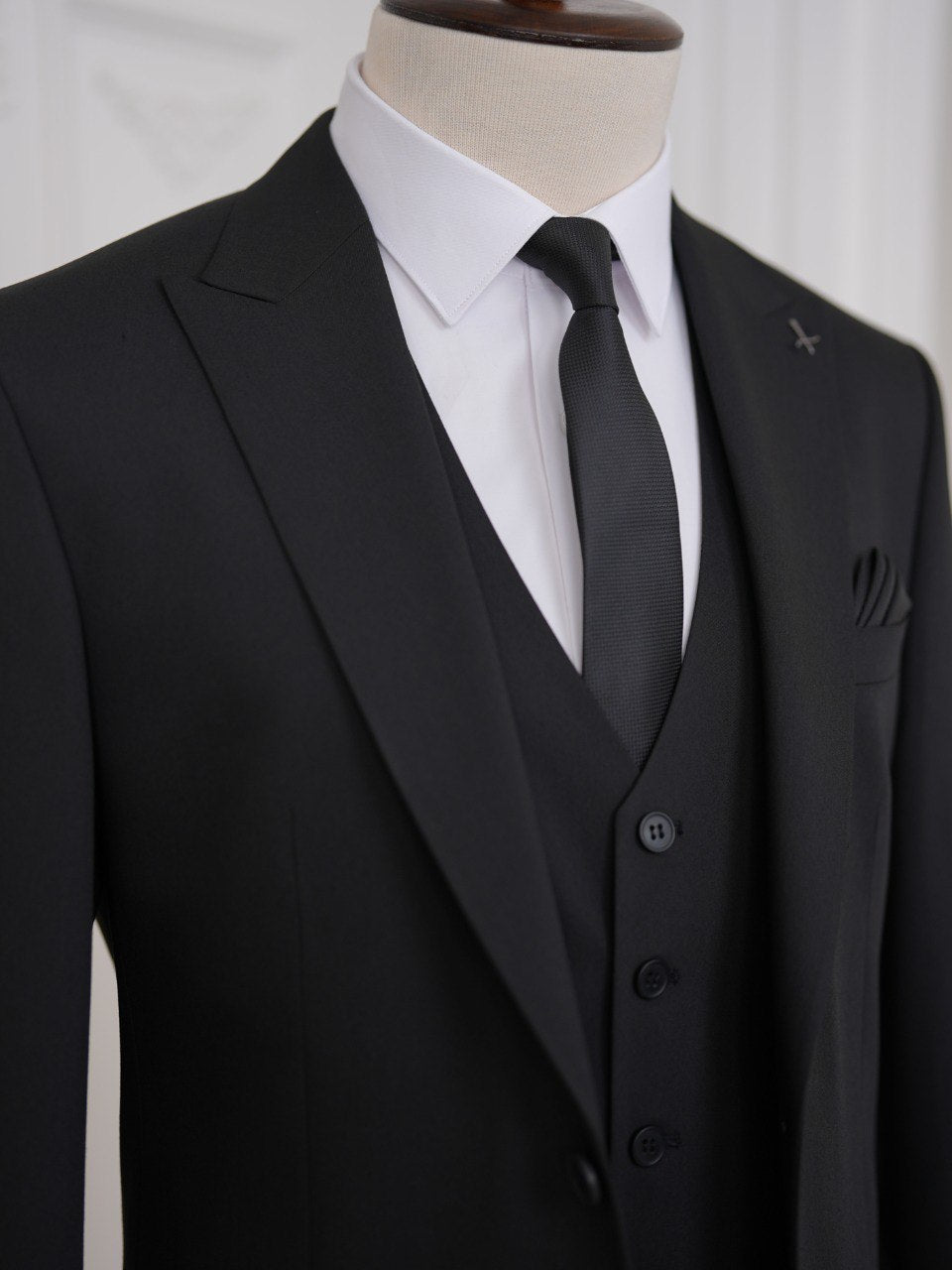Black Slim-Fit Suit 3-Piece