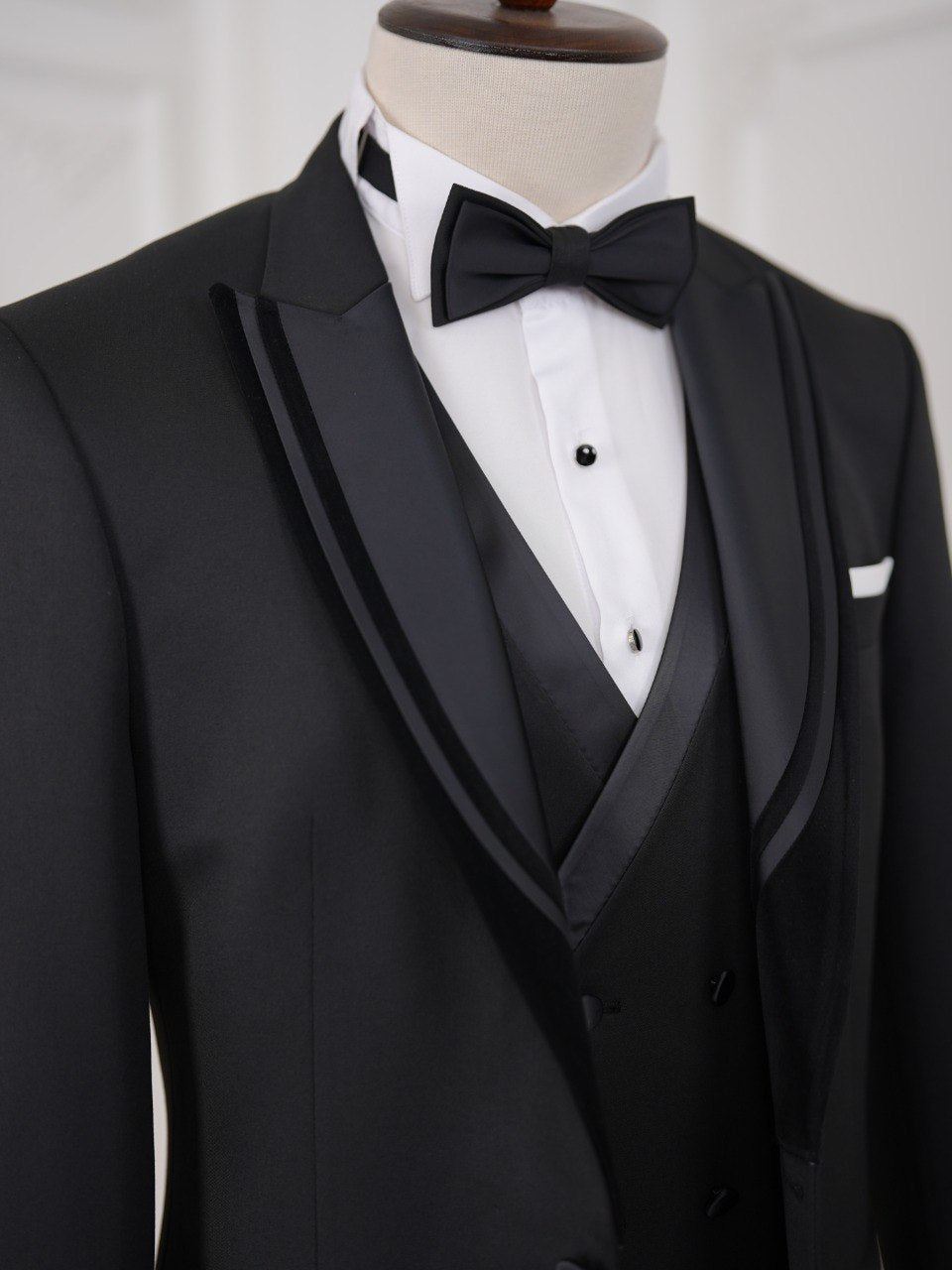 Black Slim-Fit Tuxedo 3-Piece