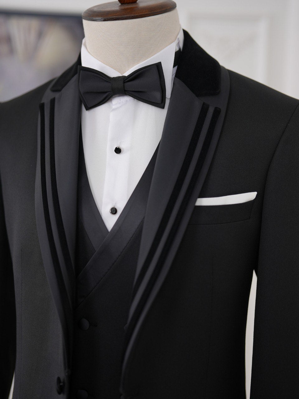 Black Slim-Fit Tuxedo 3-Piece