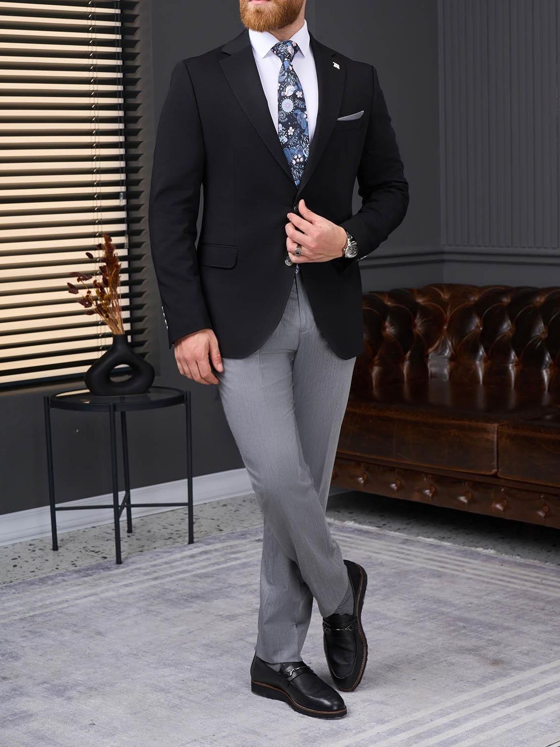 Black Slim-Fit Suit 2-Piece