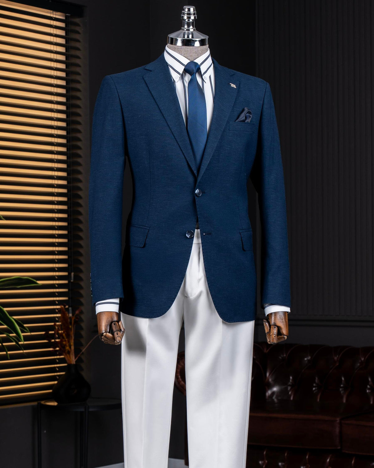VIOSSI navy single breasted blazer front view - men double breasted blazer style in dark blue formal suiting