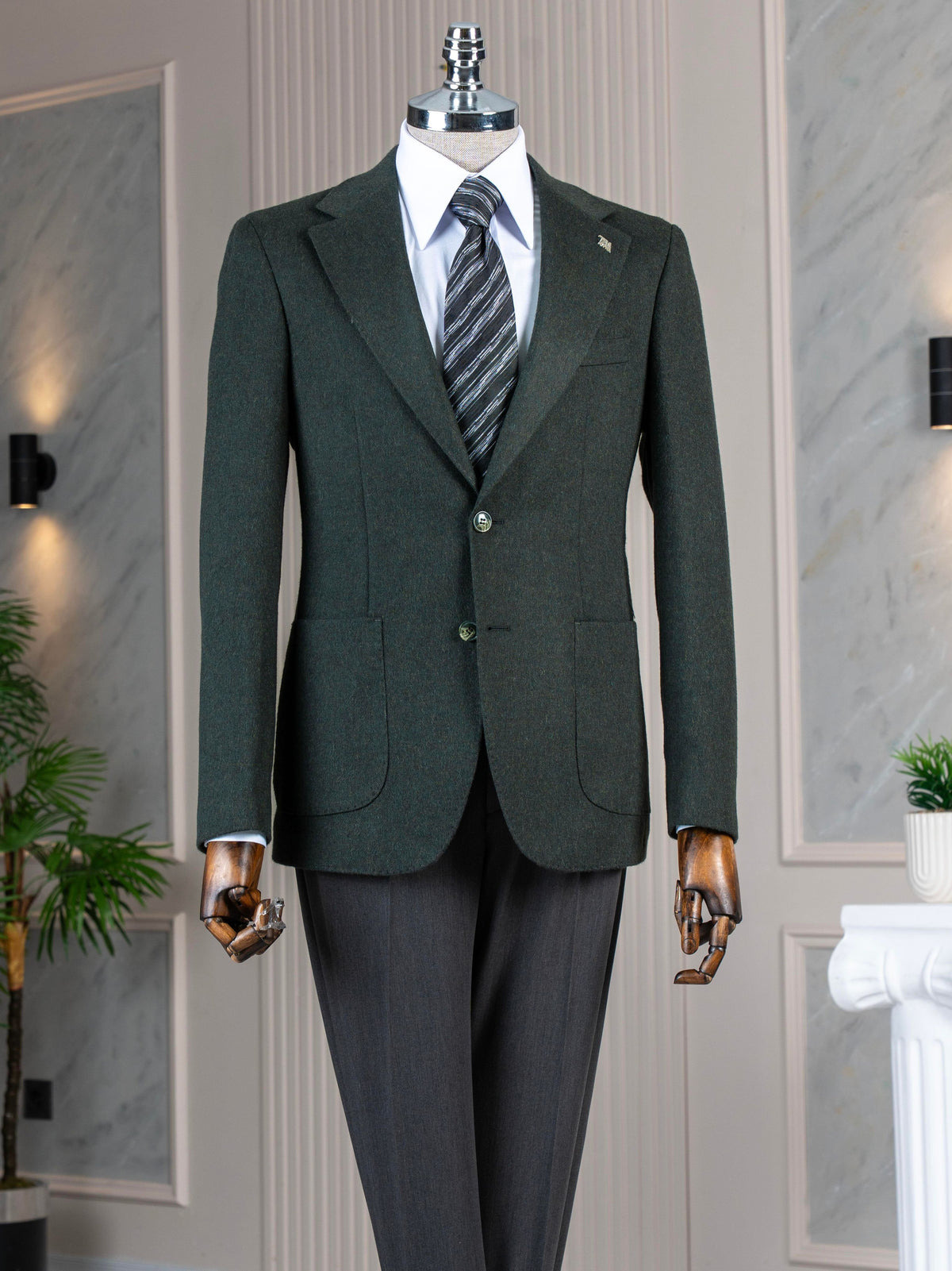 VIOSSI green single breasted blazer front view - men double breasted blazer style formal jacket