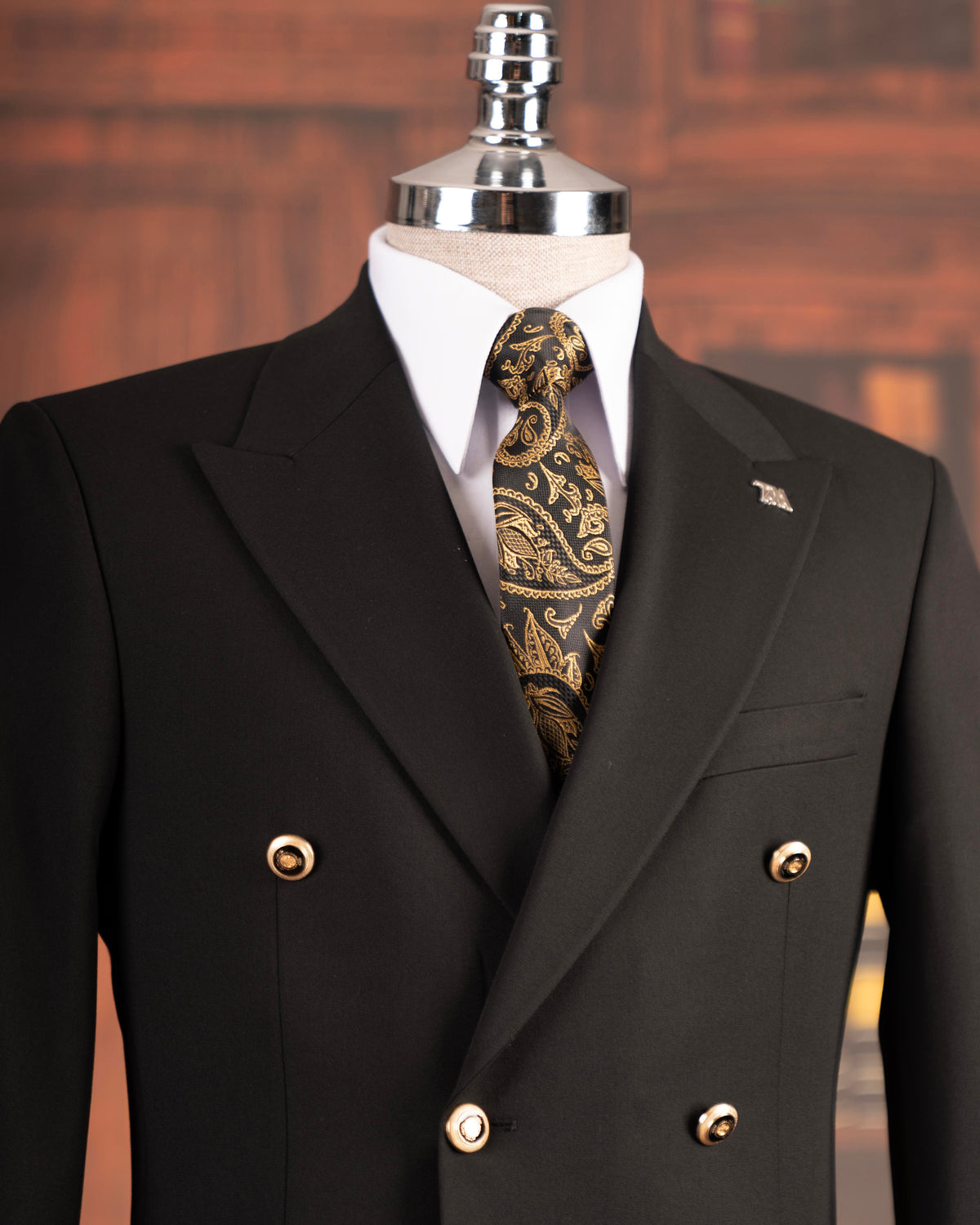 VIOSSI black tuxedo double breasted 2-piece suit front view with peak lapels and tailored fit