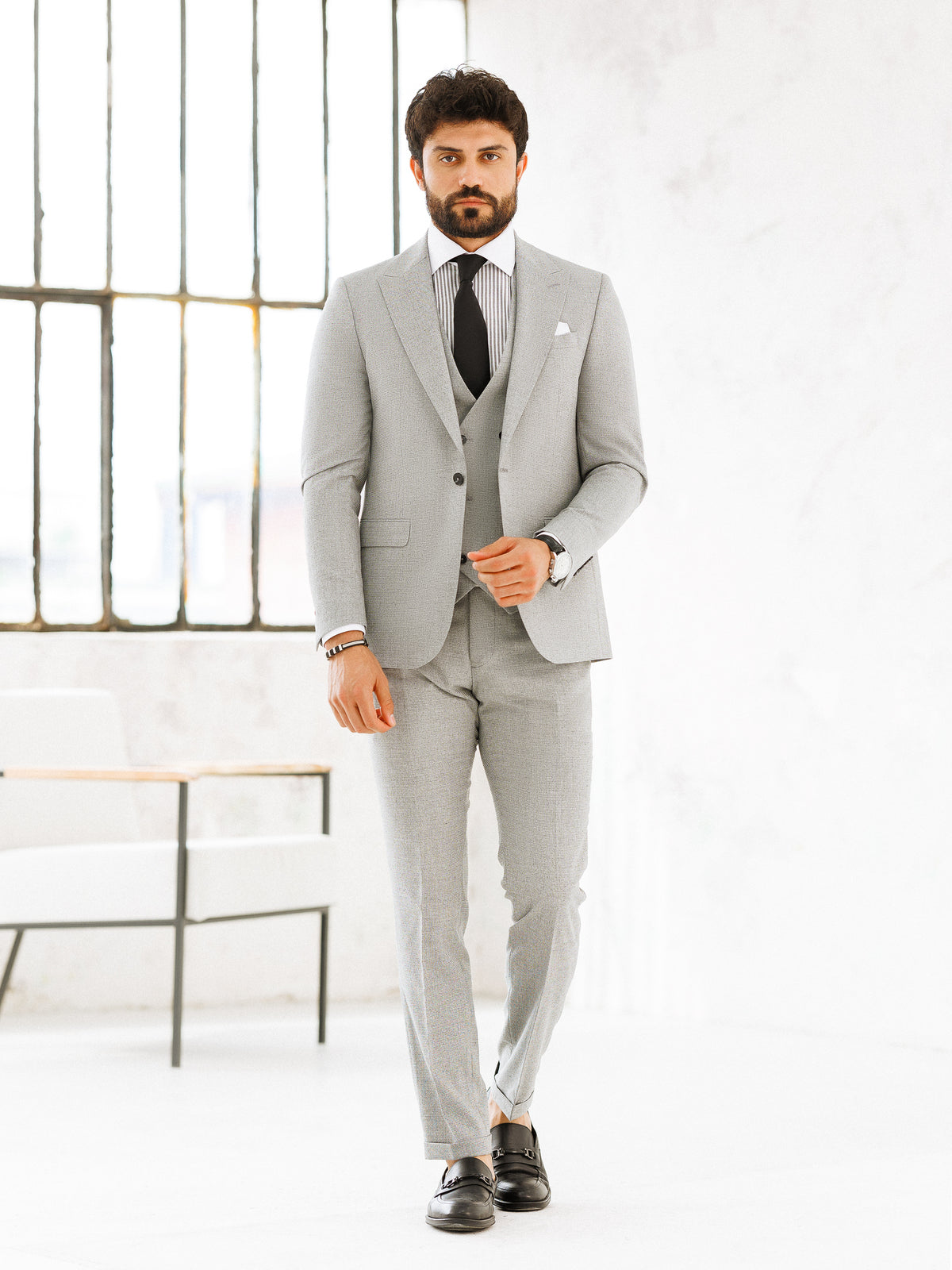VIOSSI light grey slim-fit 3-piece suit back view showing tailored fit - italian suit styles