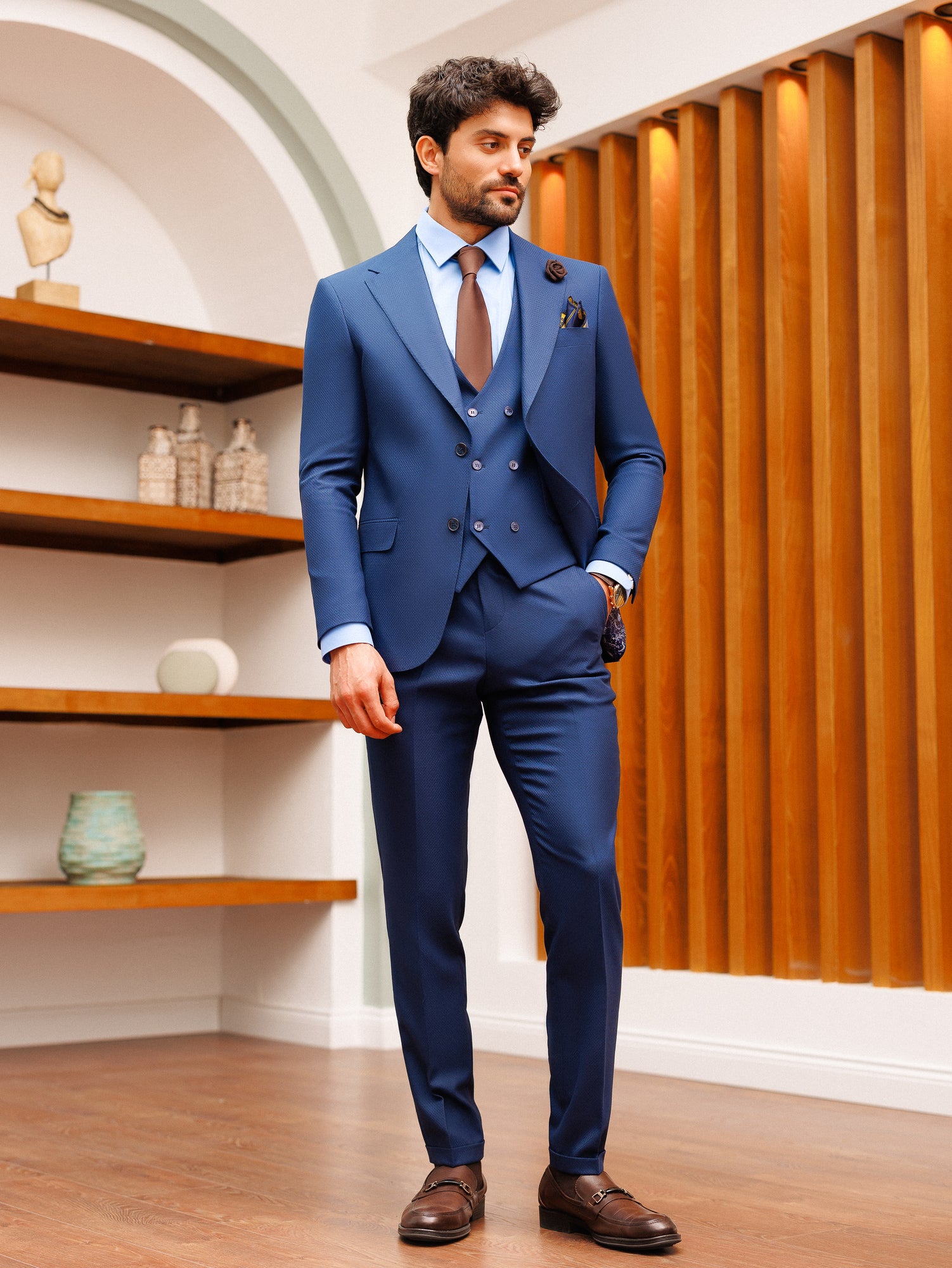 Men's Suit 3 Pieces Royal Royal Blue Slim Fit Tuxedo Latest Coat Pant Vest